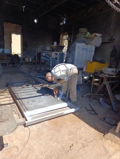 عکس جوشکاری تراشکاری ریخته گری صنعتی ابراهیم صیفی