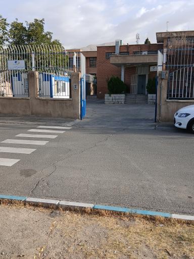 عکس کانون بازنشستگان ایران خودرو