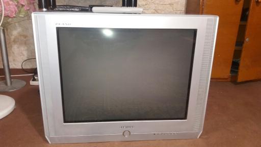 عکس تعمیرات تلویزیون آریا نمایندگی ال جی