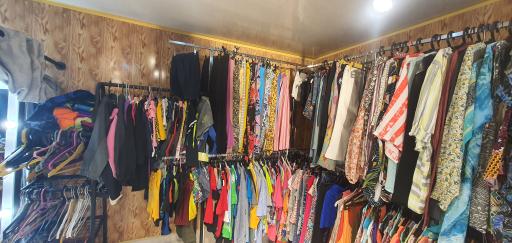 عکس پوشاک لباس ریزان