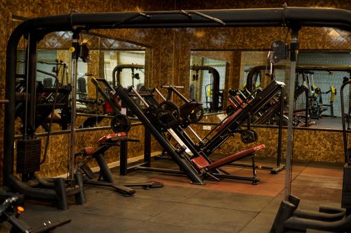 عکس باشگاه بدنسازی طلوع