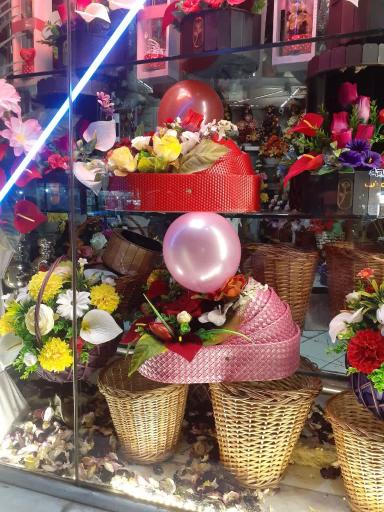 عکس گل فروشی سیکاس