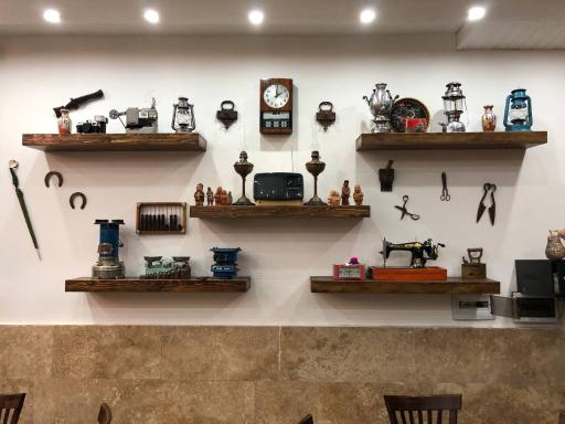 عکس رستوران نمکی