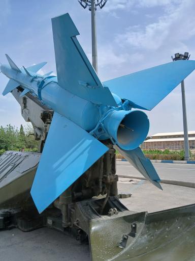 عکس درب ورودی پارک ملی هوا و فضا