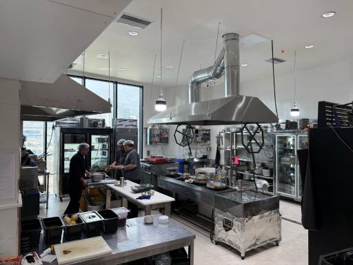 عکس کافه رستوران خانچی