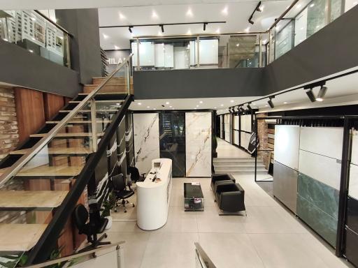 عکس بازرگانی کاشی و سرامیک نوشاد