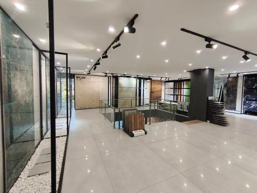 عکس بازرگانی کاشی و سرامیک نوشاد