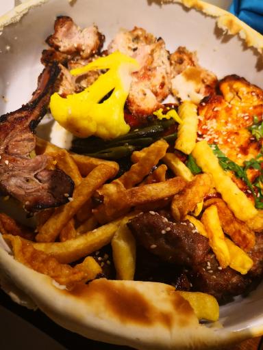 عکس رستوران شمعدونی