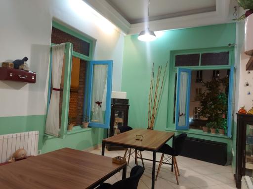 عکس کافه عمارت رازالسلطنه