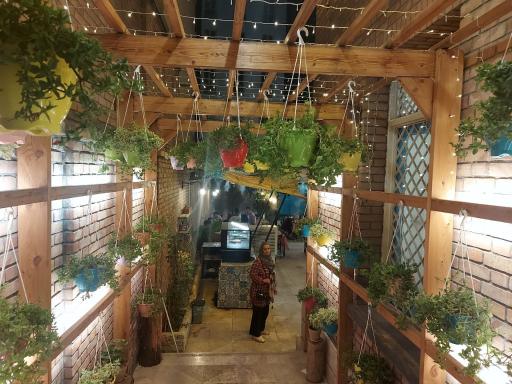 عکس کافه عمارت رازالسلطنه