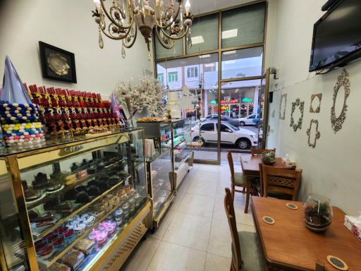 عکس بوتیک کیک برومند