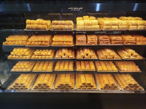 عکس شیرینی سرای تهران