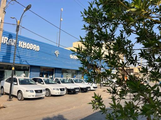 عکس نمایندگی ایرانخودرو زنگنه