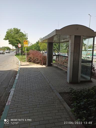 عکس ایستگاه اتوبوس میدان قائم