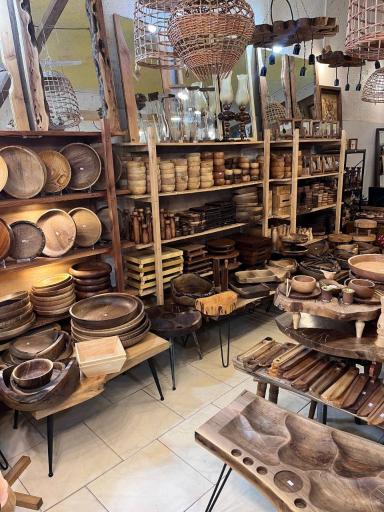 عکس گالری چوبار