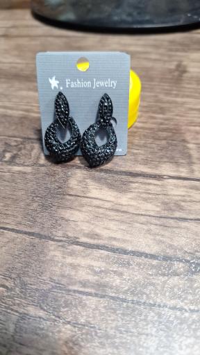 عکس فروشگاه شیک پوشان 