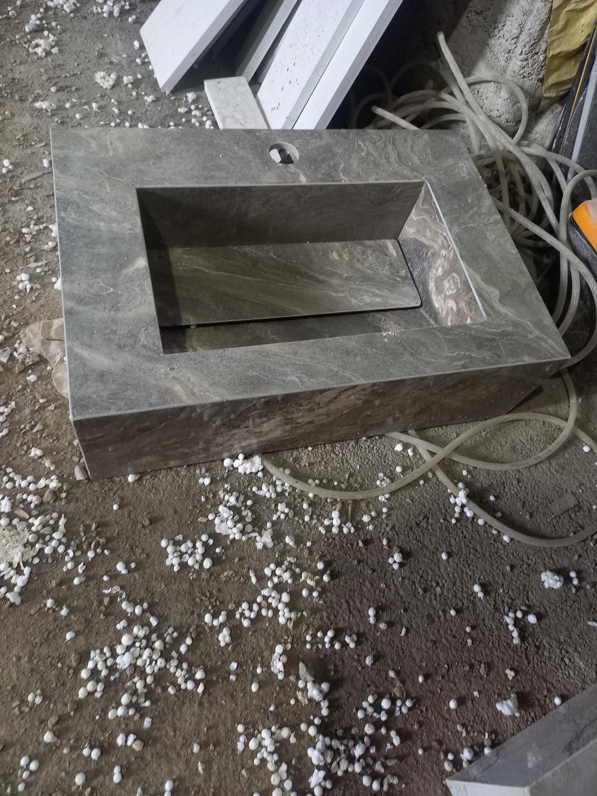 عکس آریل استون