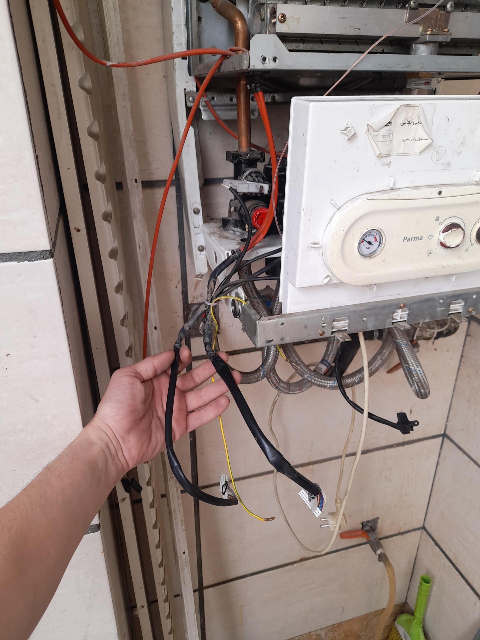 عکس تعمیرات پکیج و کولرگازی