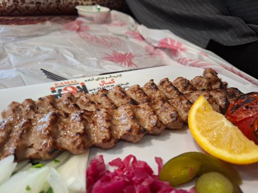عکس رستوران کمال