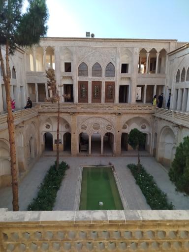 عکس خانه تاریخی عباسیان