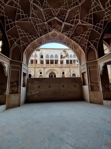 عکس خانه تاریخی عباسیان