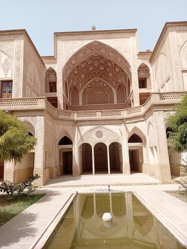 عکس خانه تاریخی عباسیان