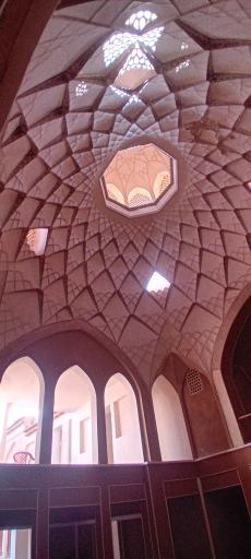 عکس خانه تاریخی عباسیان