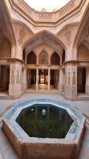 عکس خانه تاریخی عباسیان