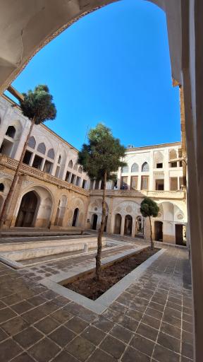 عکس خانه تاریخی عباسیان