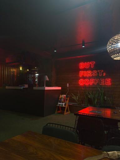 عکس کافه نهال