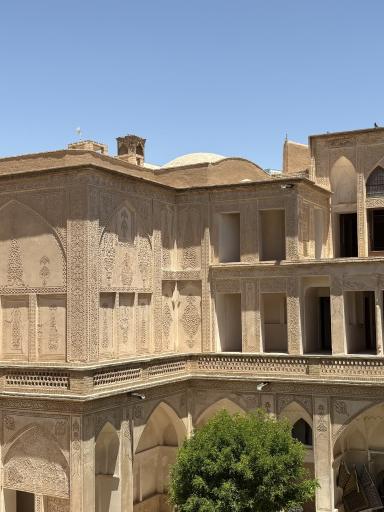 عکس خانه تاریخی عباسیان
