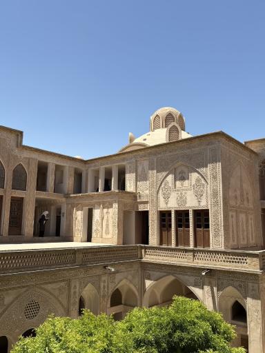 عکس خانه تاریخی عباسیان