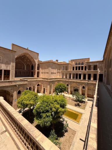 عکس خانه تاریخی عباسیان