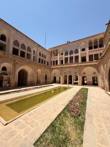 عکس خانه تاریخی عباسیان