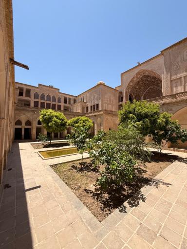 عکس خانه تاریخی عباسیان