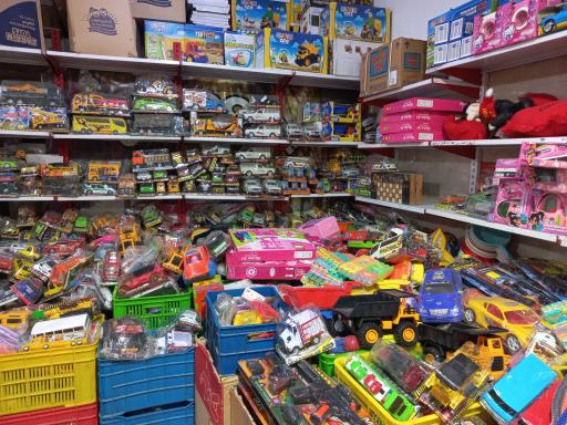 عکس اسباب بازی بیستون