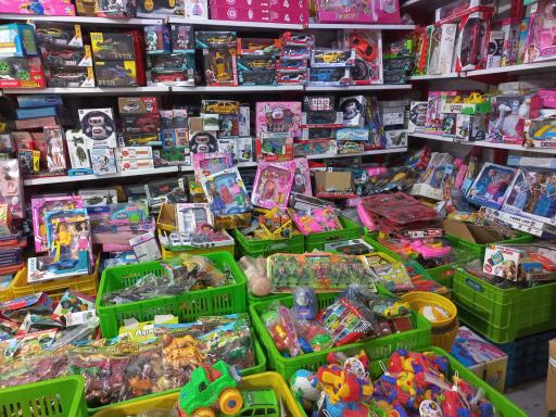 عکس اسباب بازی بیستون