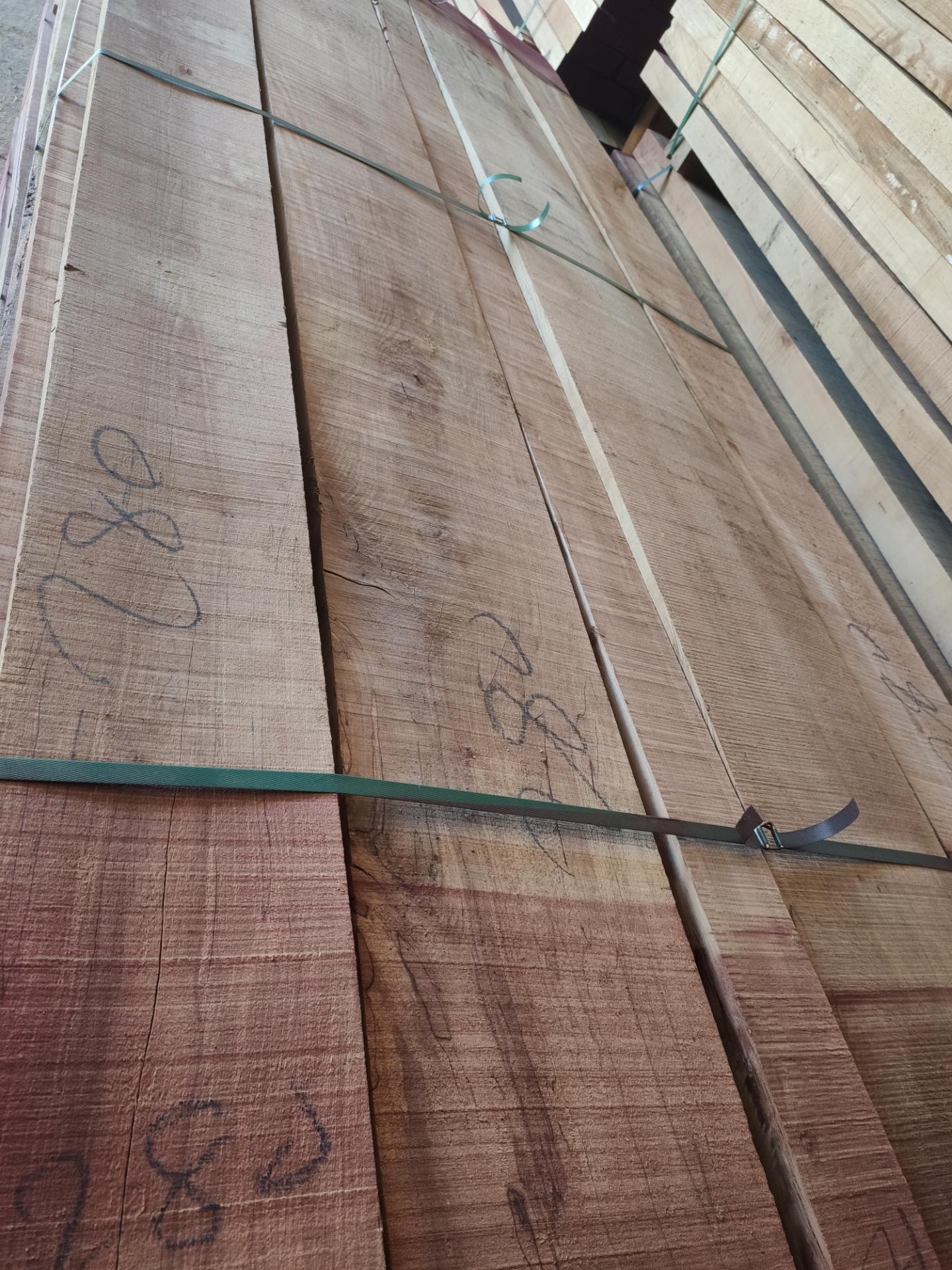 عکس چوب فروشی پورتقی