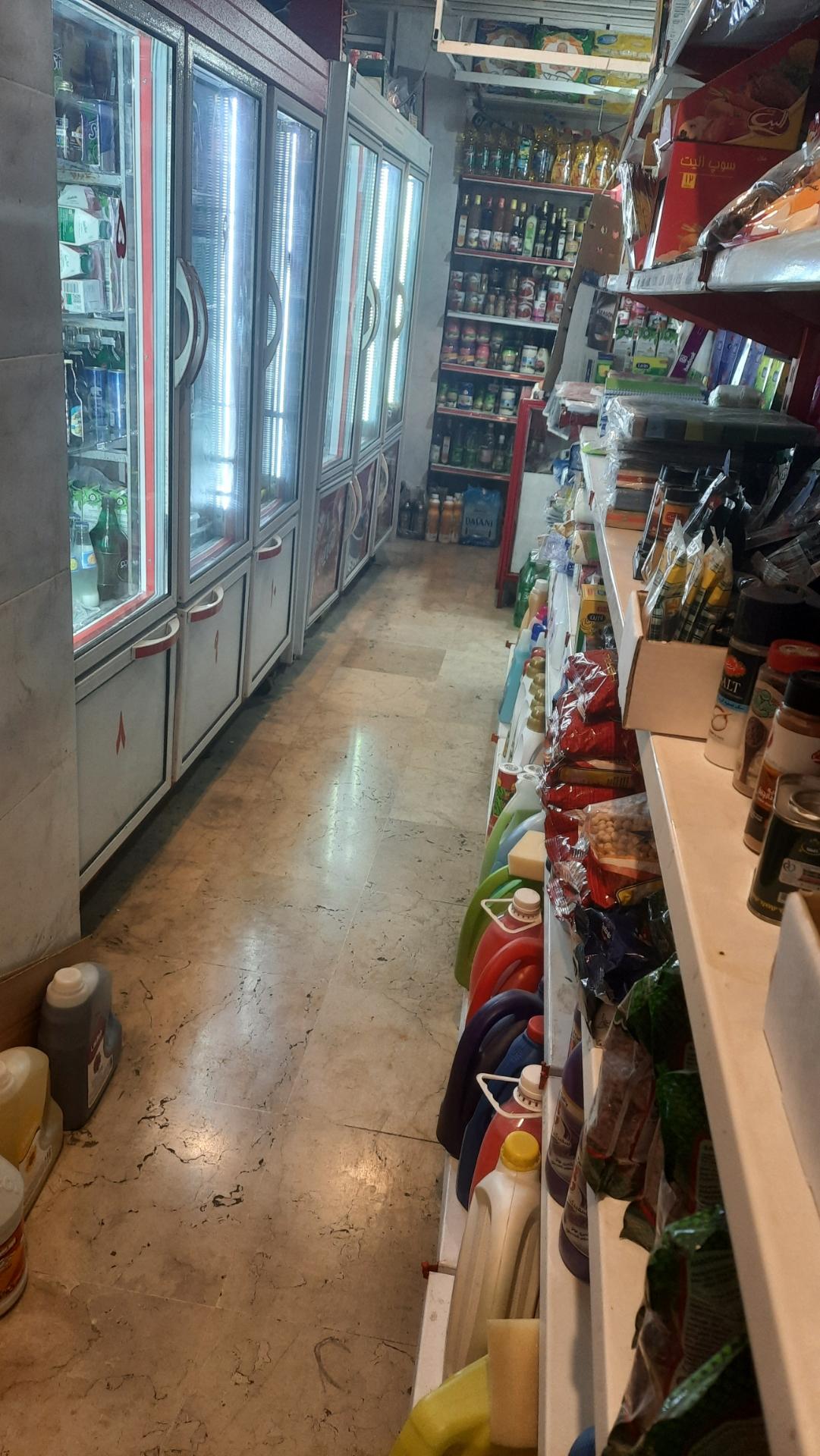 عکس سوپرمارکت باباطاهر