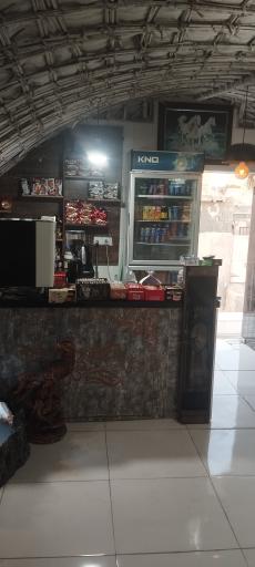 عکس کافه سنتی محله با مدیریت دیانت