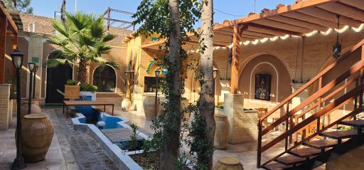 عکس مجتمع اقامتی پذیرایی کیخسرو