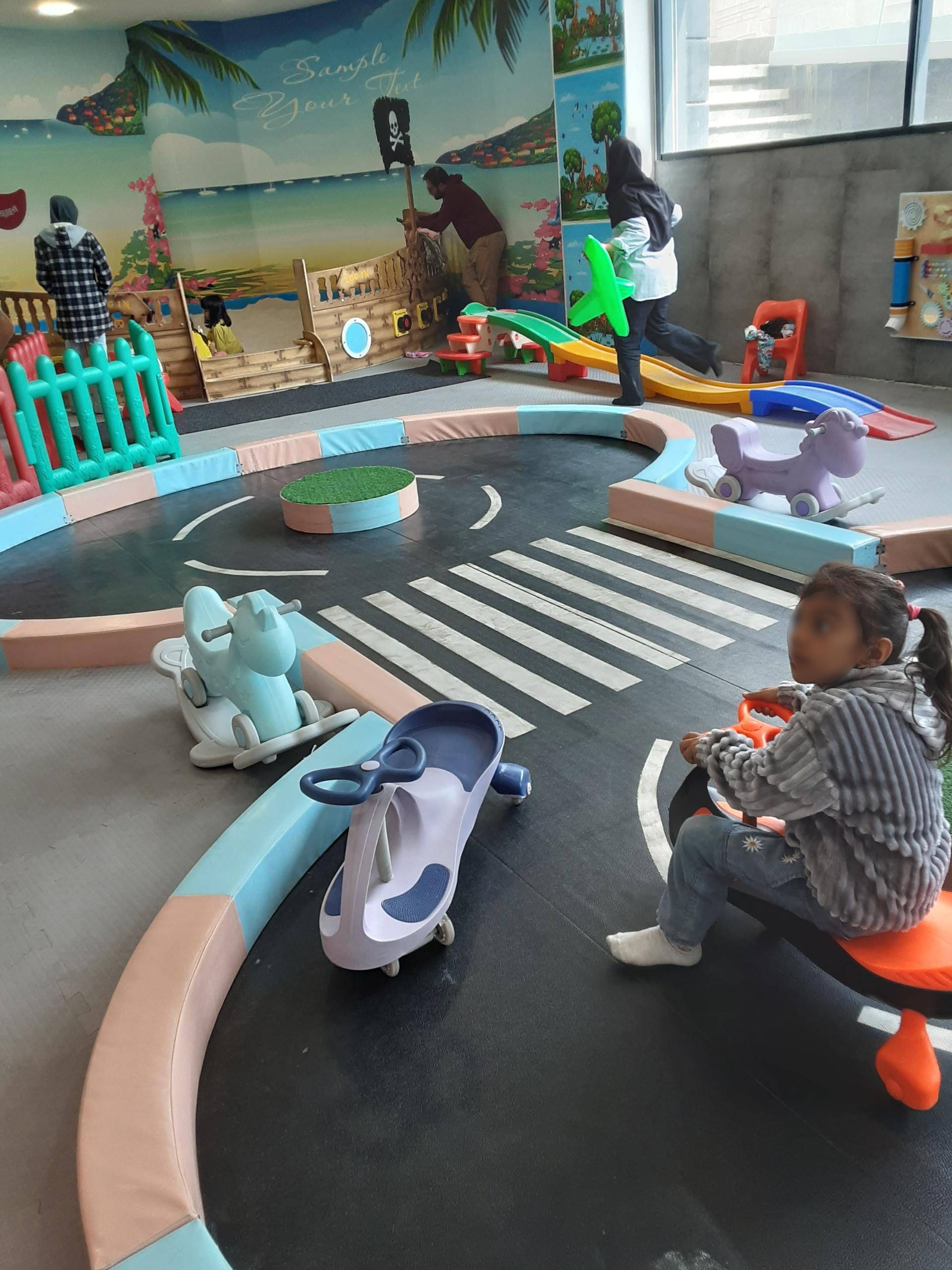 عکس خانه بازی بابیلون