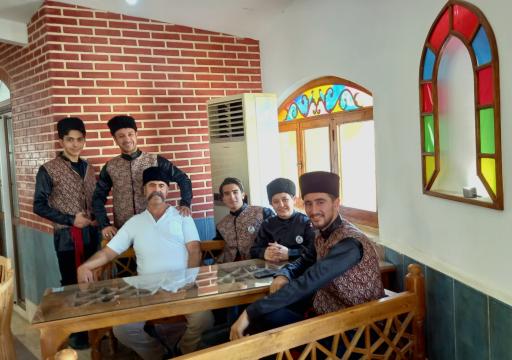 عکس رستوران گلستان سرای ارس