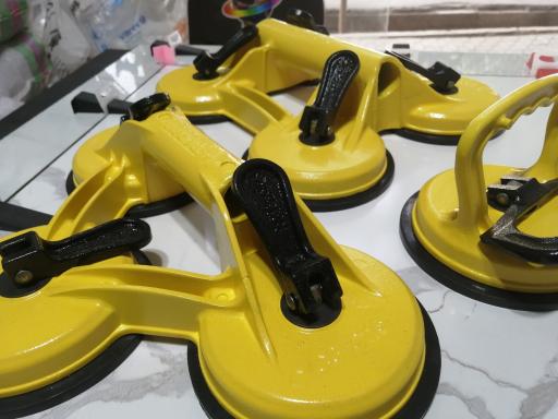 عکس فروشگاه ابزار کاشی