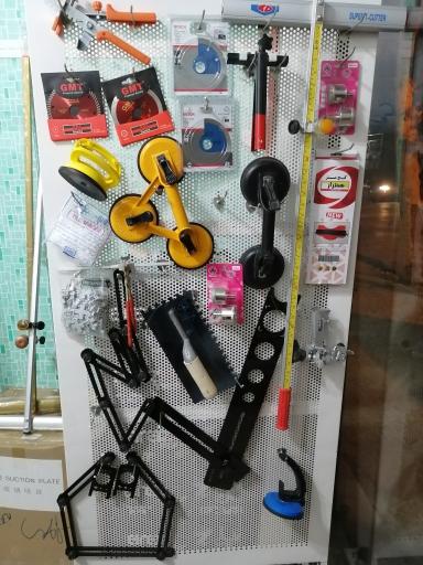 عکس فروشگاه ابزار کاشی