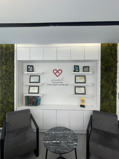 عکس دکتر عبدالوهاب برادران (متخصص قلب و عروق و واریس)