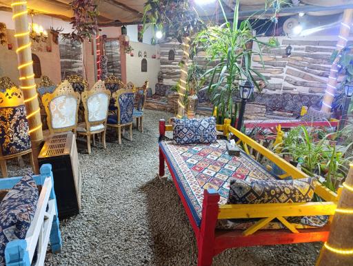 عکس باغ رستوران آپادانا