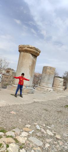 عکس بنای تاریخی کنگاور (معبد آناهیتا)