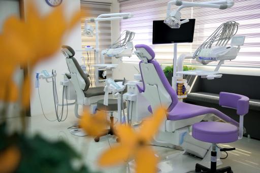 عکس کلینیک دندانپزشکی تخصصی دکتر شاکریان