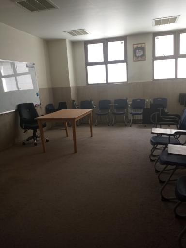 عکس مدرسه علمیه عالی فاضل قاینی